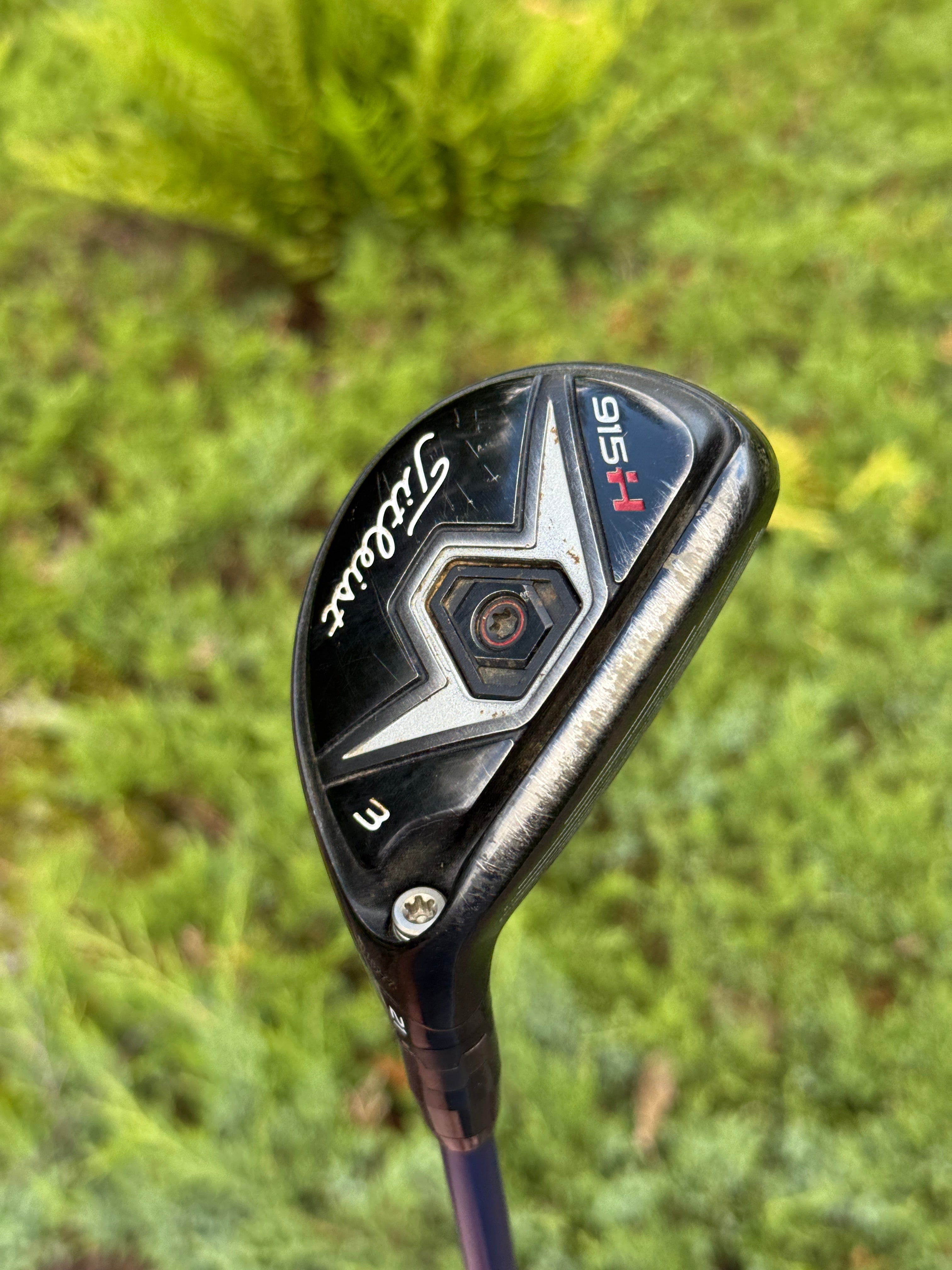 Titleist 915H 21° 3 Hybrid w/Stiff Flex Diamana 82g Shaft