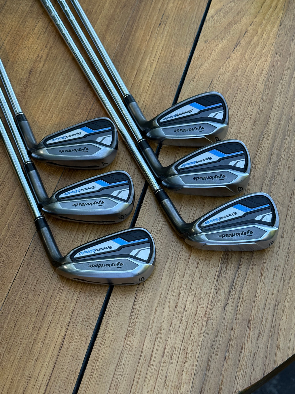 Taylormade Speedblade 5-PW Iron Set w/85g Regular Flex Steel Shafts