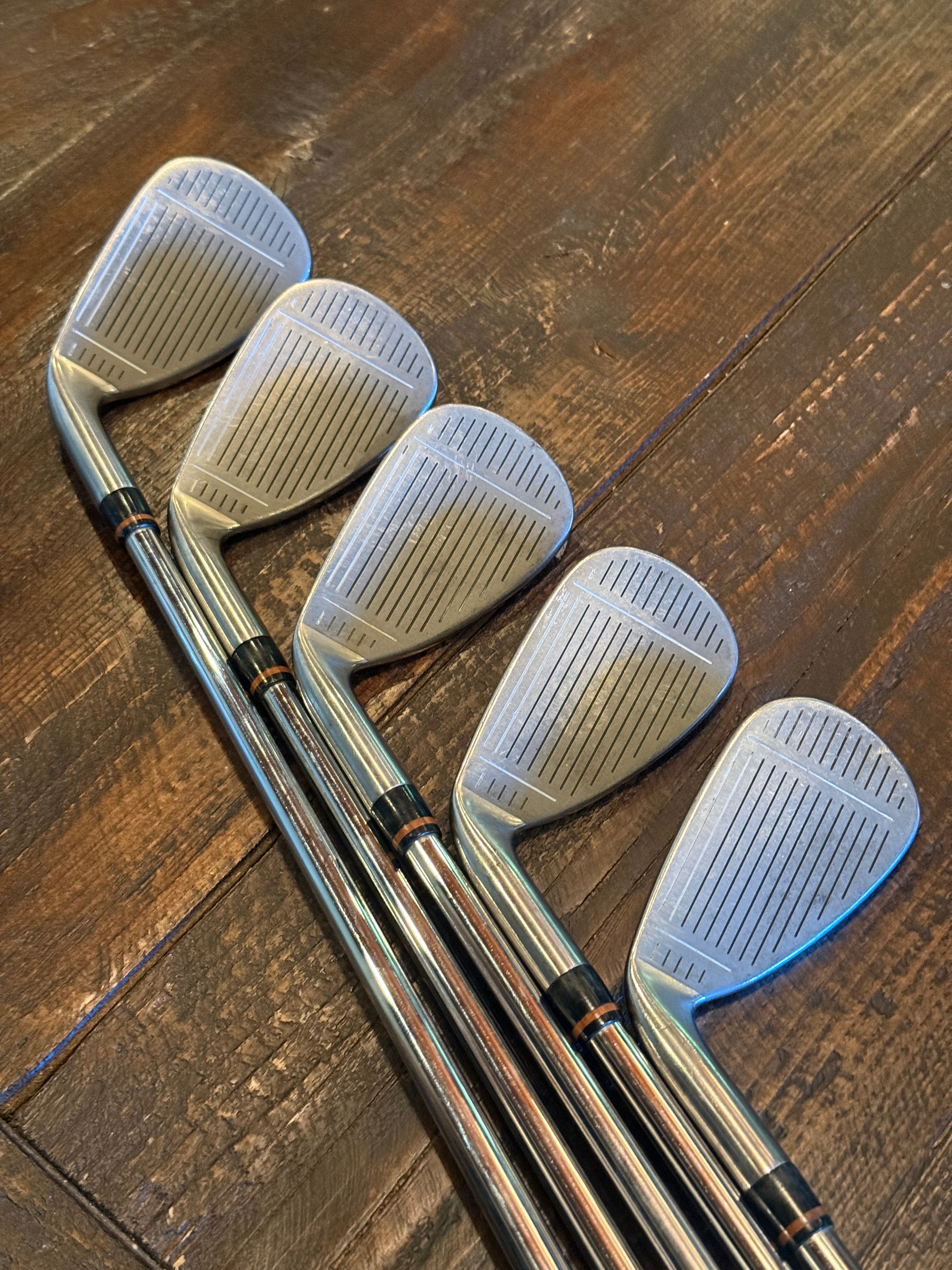Taylormade Burner Super Steel 6-PW Iron Set w/80g Regular Flex Steel Shafts