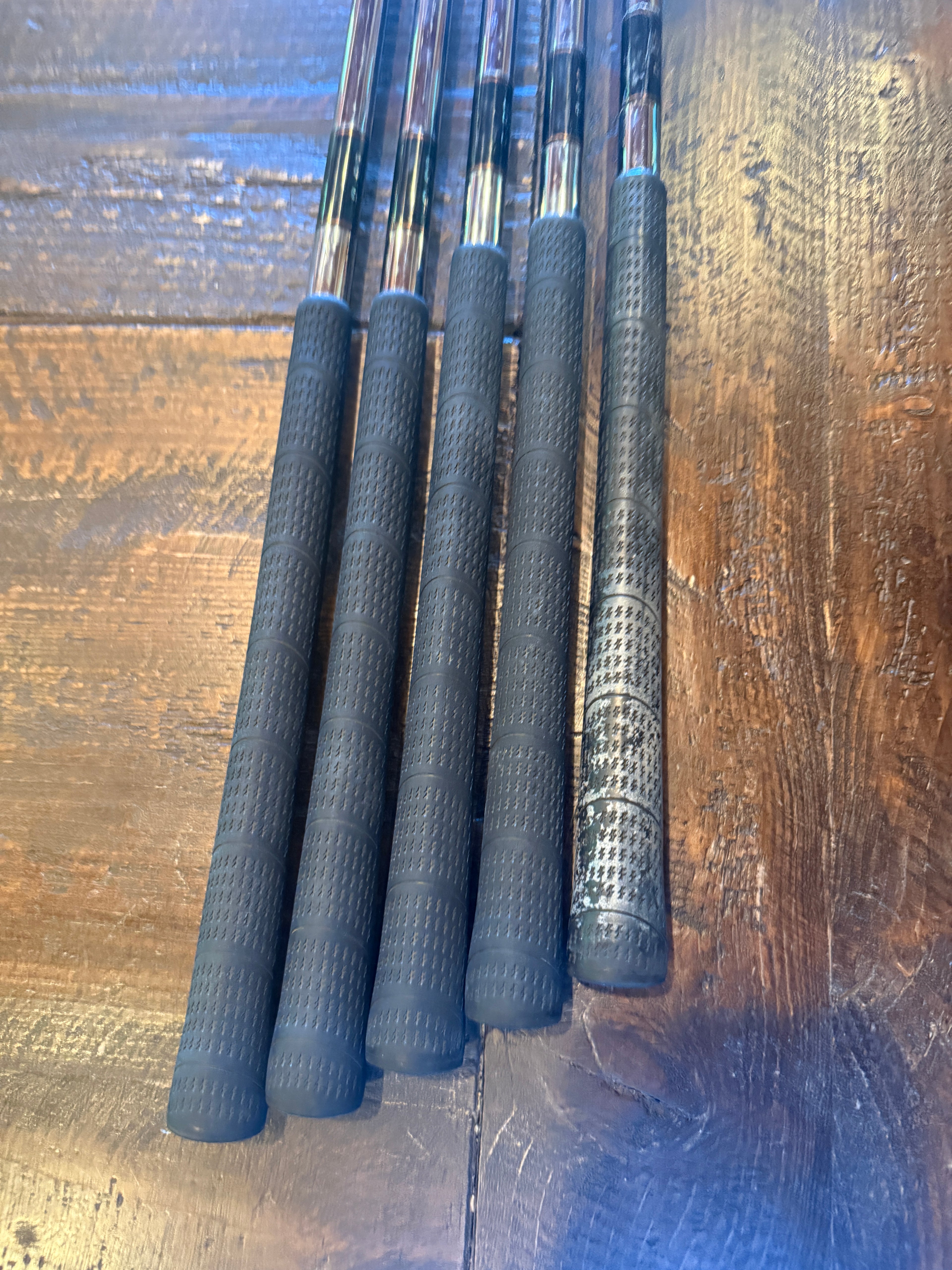 Taylormade Burner Super Steel 6-PW Iron Set w/80g Regular Flex Steel Shafts
