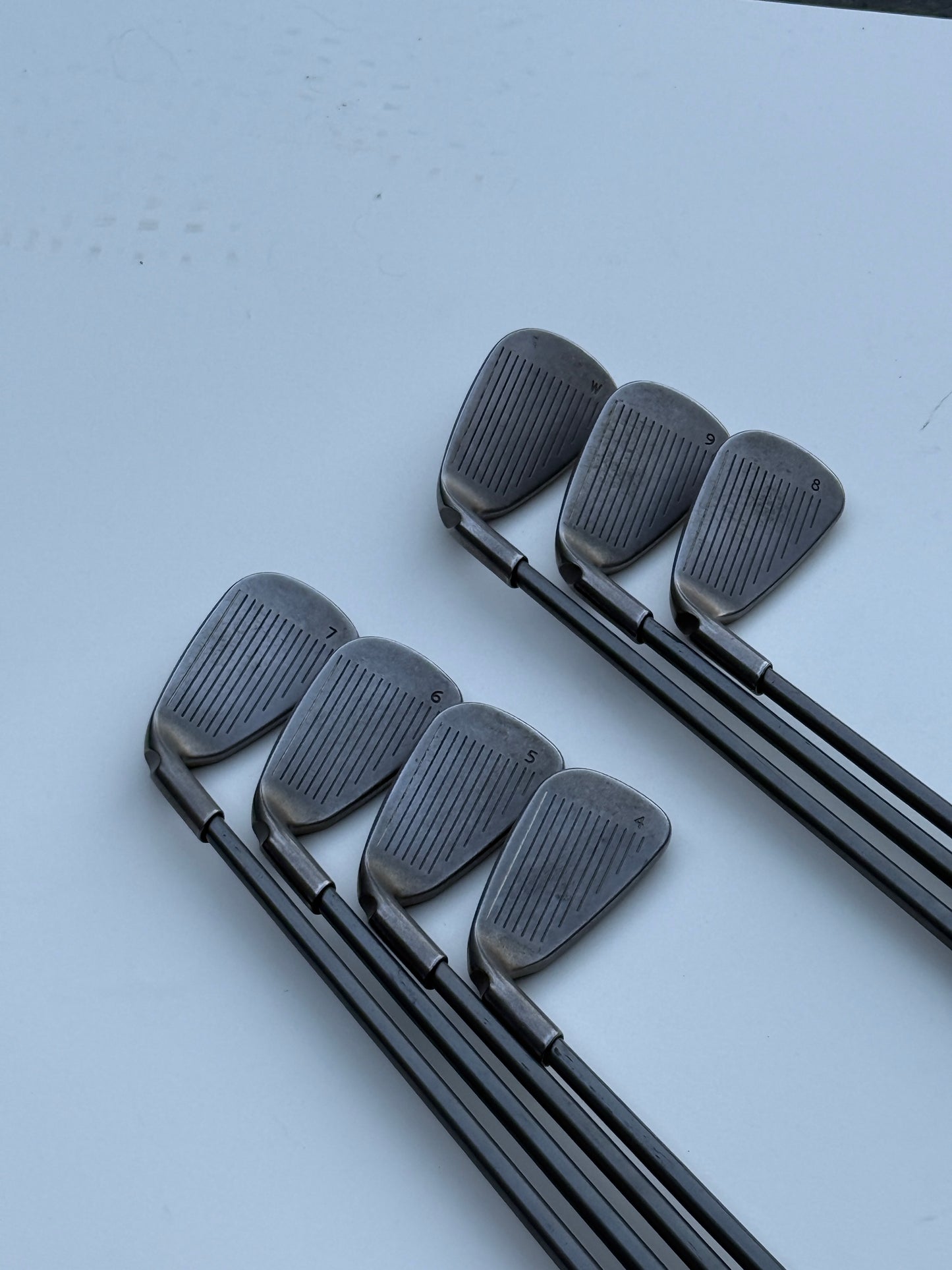 Ping G5 4-PW Black Dot Regular Flex Iron Set