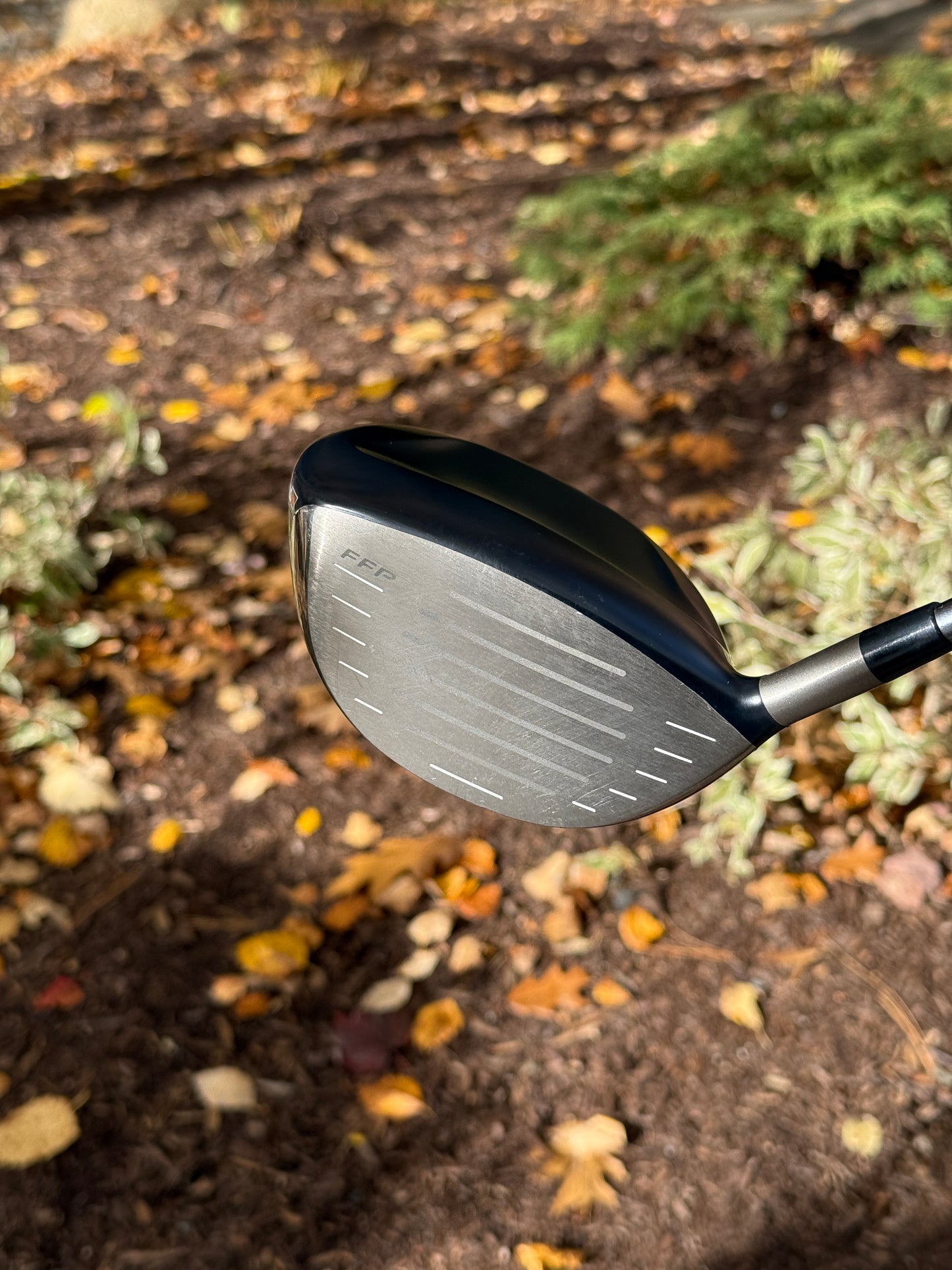 Cleveland Hi-Bore XLS Monster Tour 10.5* Regular Flex Driver w/HC