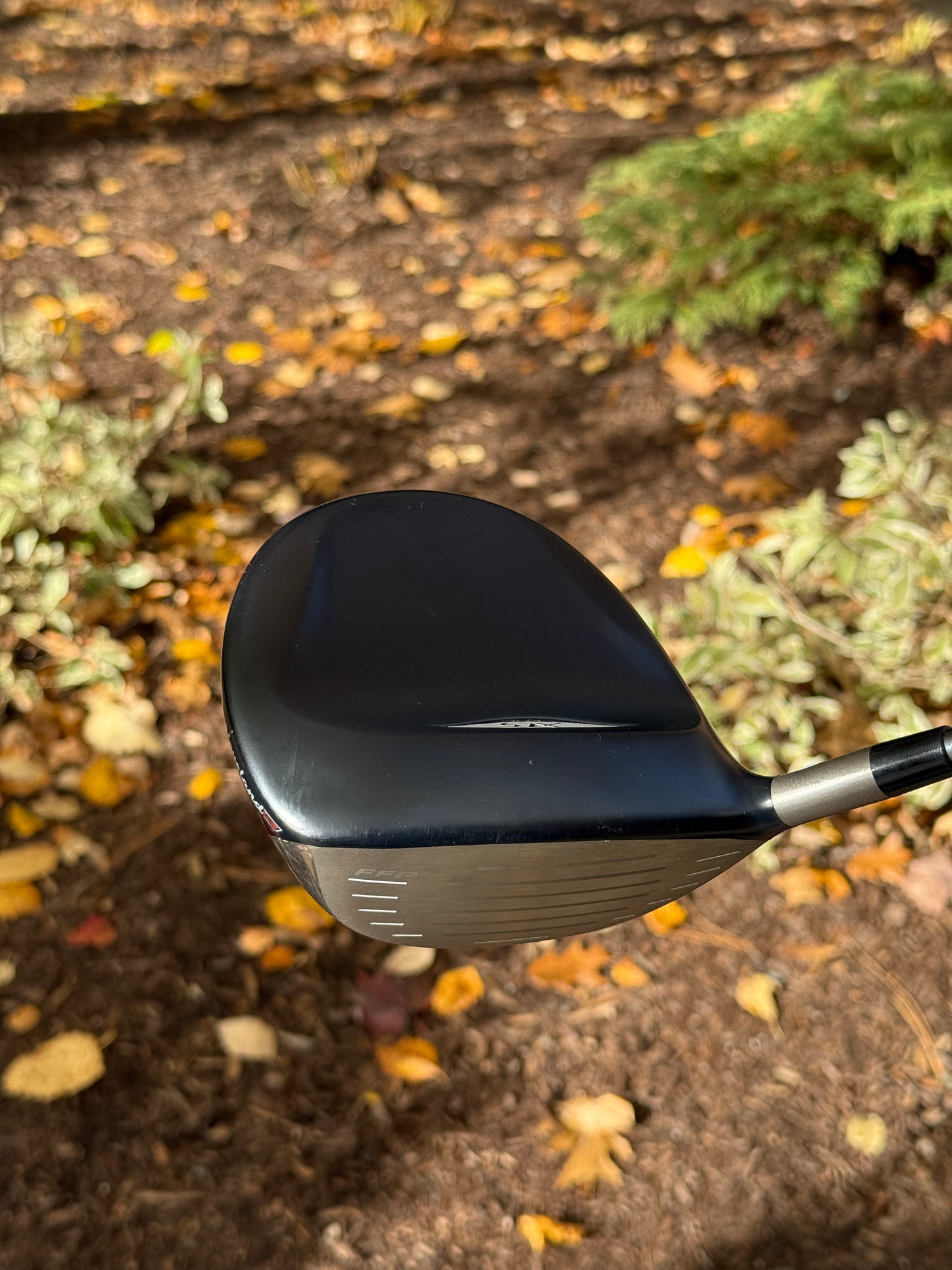 Cleveland Hi-Bore XLS Monster Tour 10.5* Regular Flex Driver w/HC