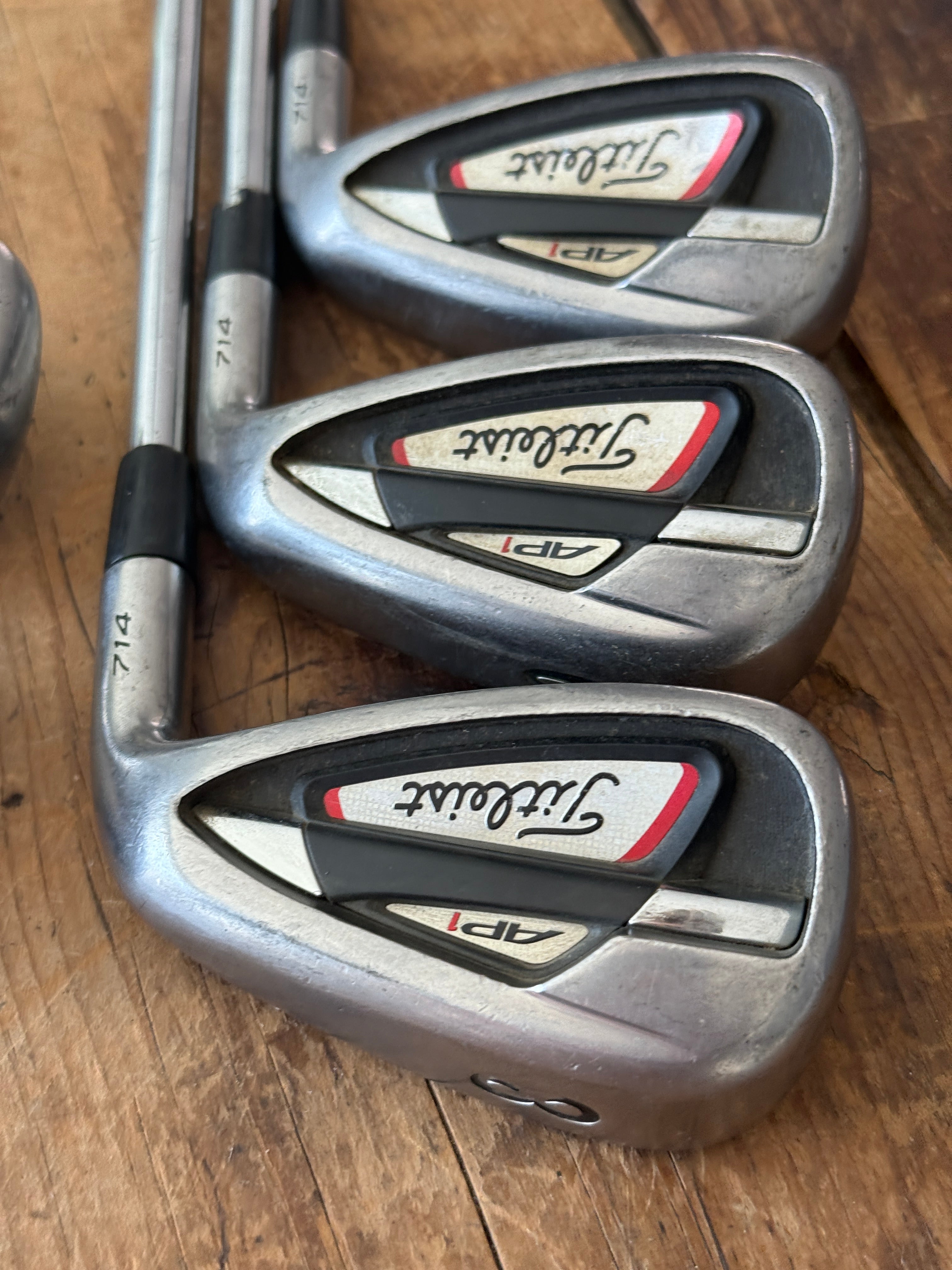 Titleist 714 AP1 6-PW Iron Set w/95g XP Regular Flex Steel Shafts