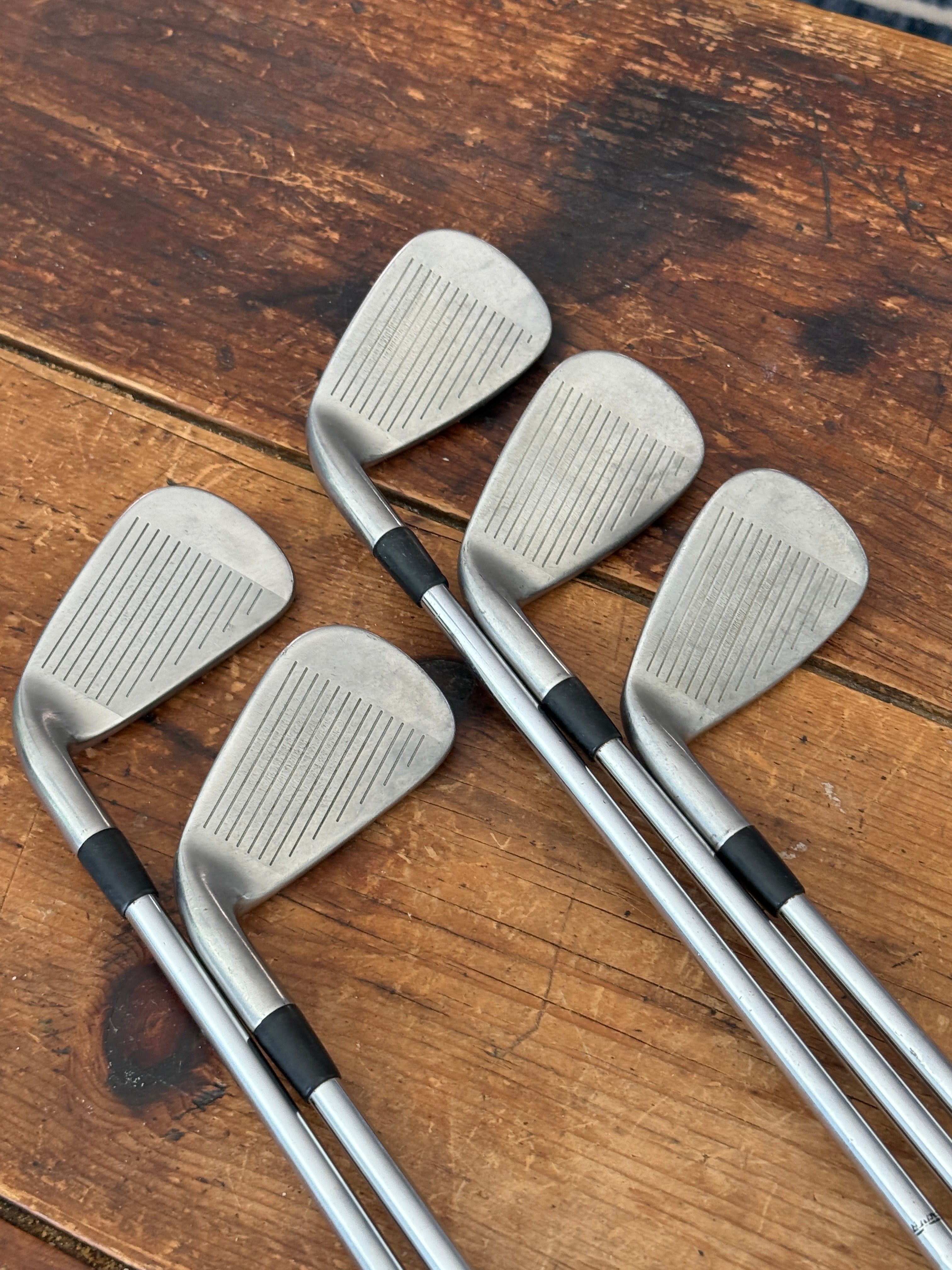 Titleist 714 AP1 6-PW Iron Set w/95g XP Regular Flex Steel Shafts