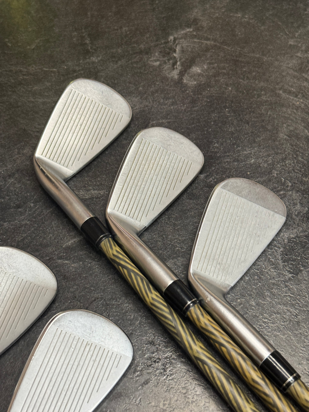 Edel SLS-01 Single Length Iron Set 6-PW, SW w/Senior Flex Graphite Shafts