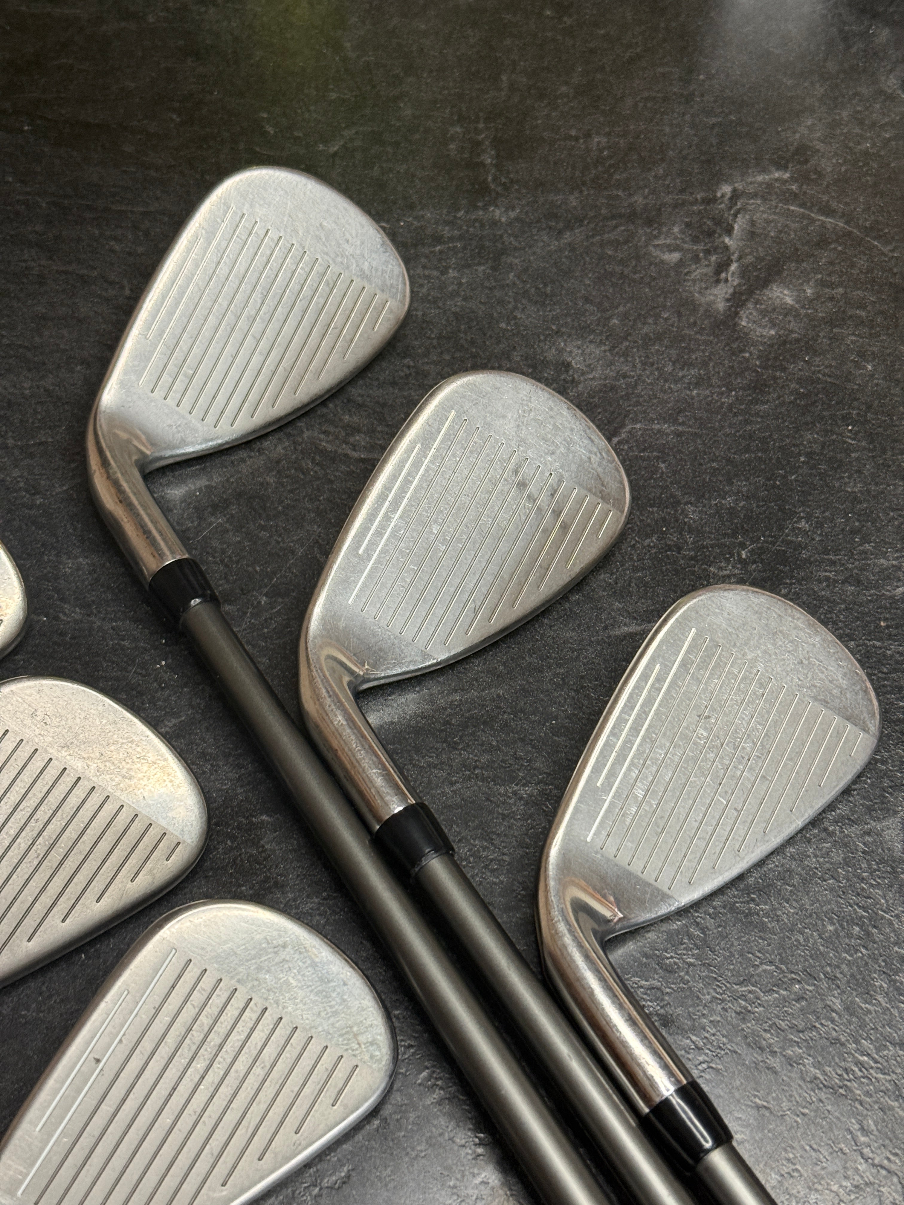 Callaway Steelhead XR Iron Set 6-PW, GW w/Regular Flex Graphite Shafts