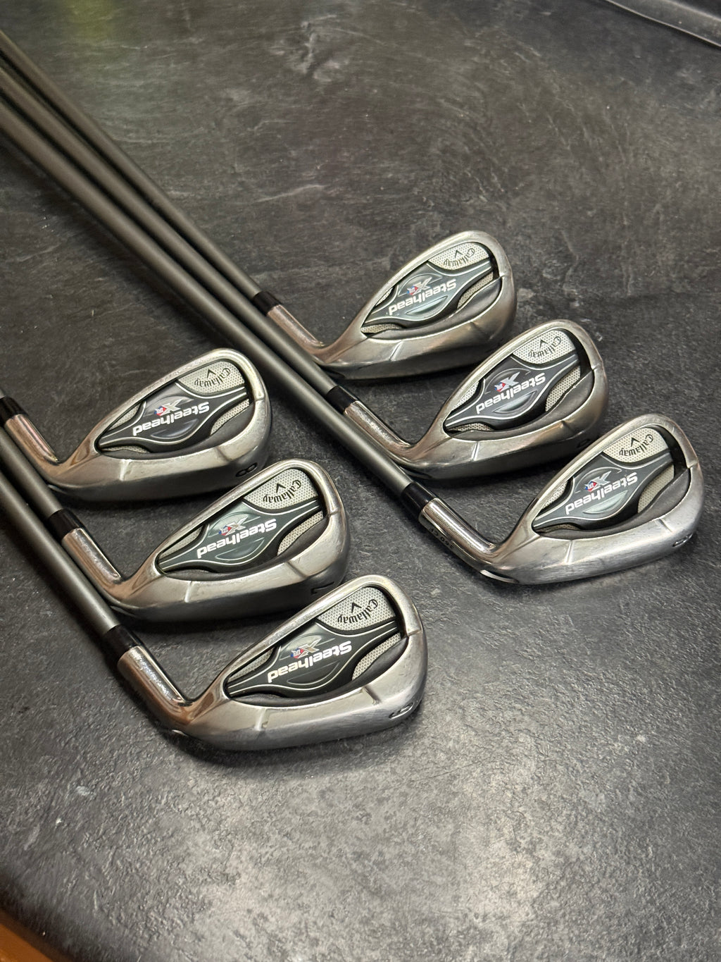 Callaway Steelhead XR Iron Set 6-PW, GW w/Regular Flex Graphite Shafts