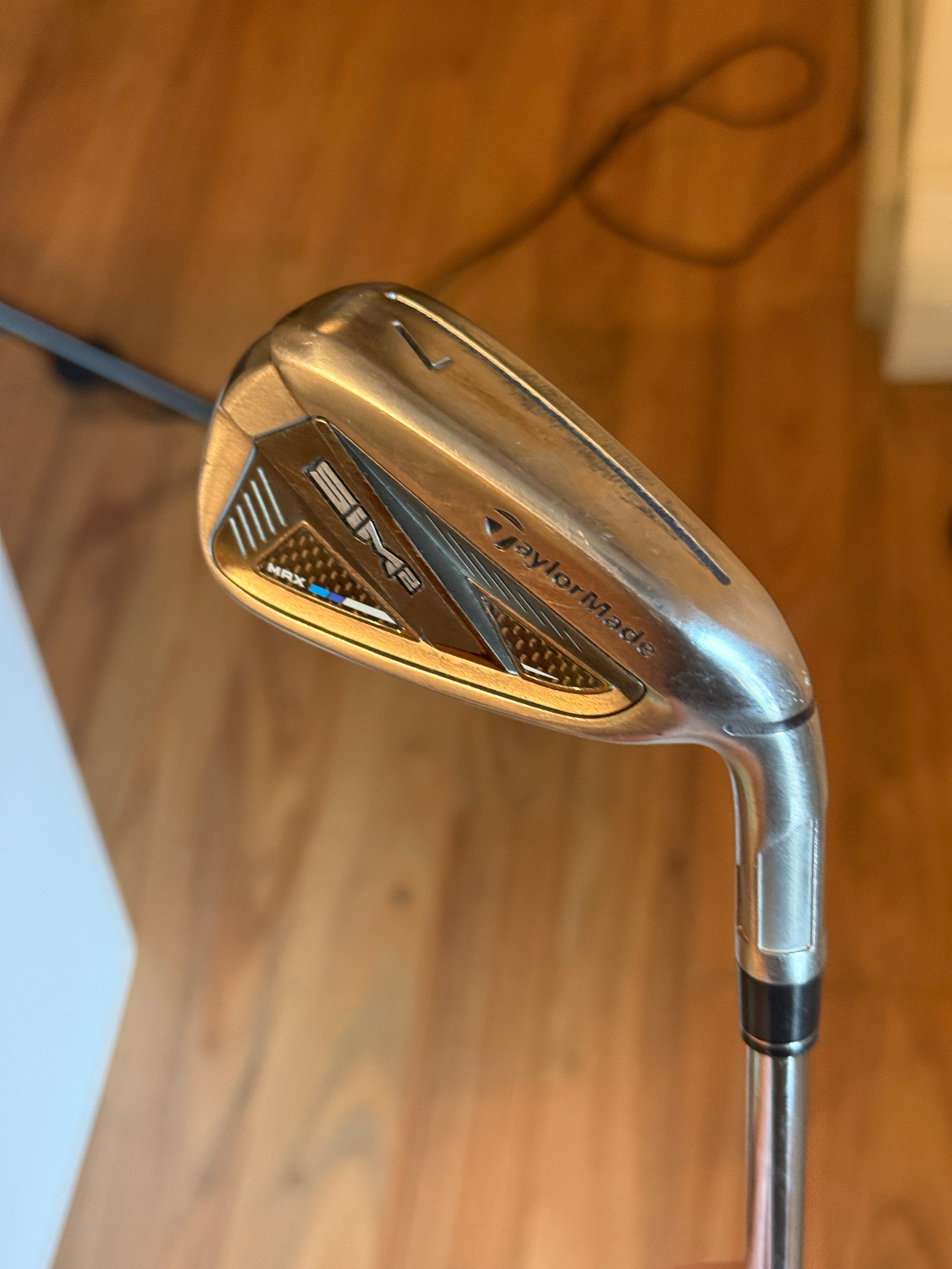 Taylormade Sim 2 Max 7 Iron w/85g KBS MAX MT Steel Shaft