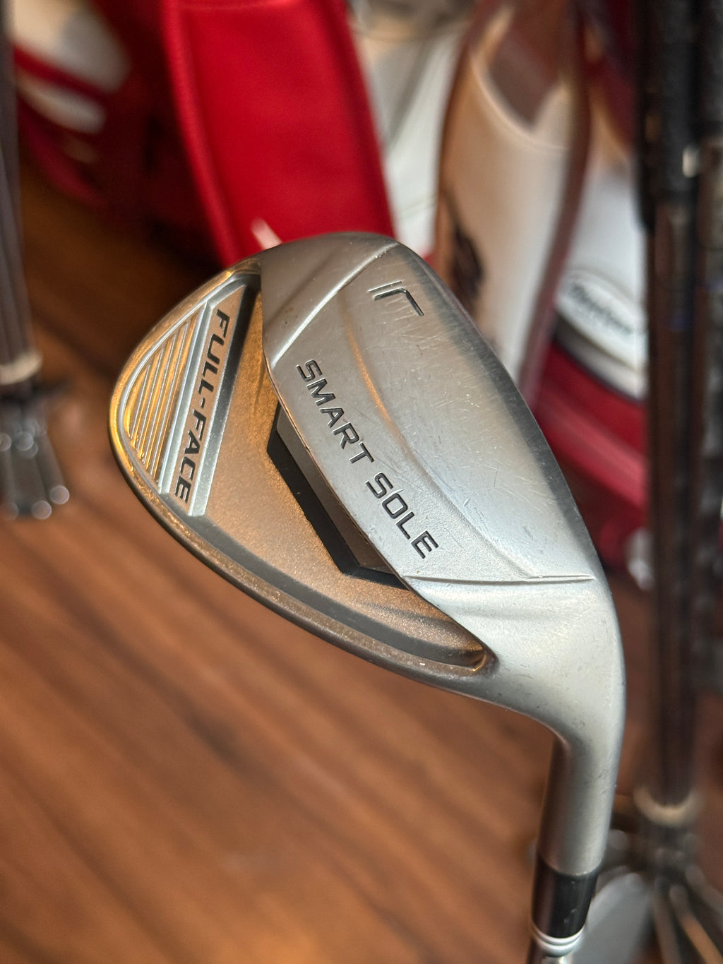 Cleveland Smart Sole 64° Full Face Lob Wedge w/Recoil Graphite Shaft