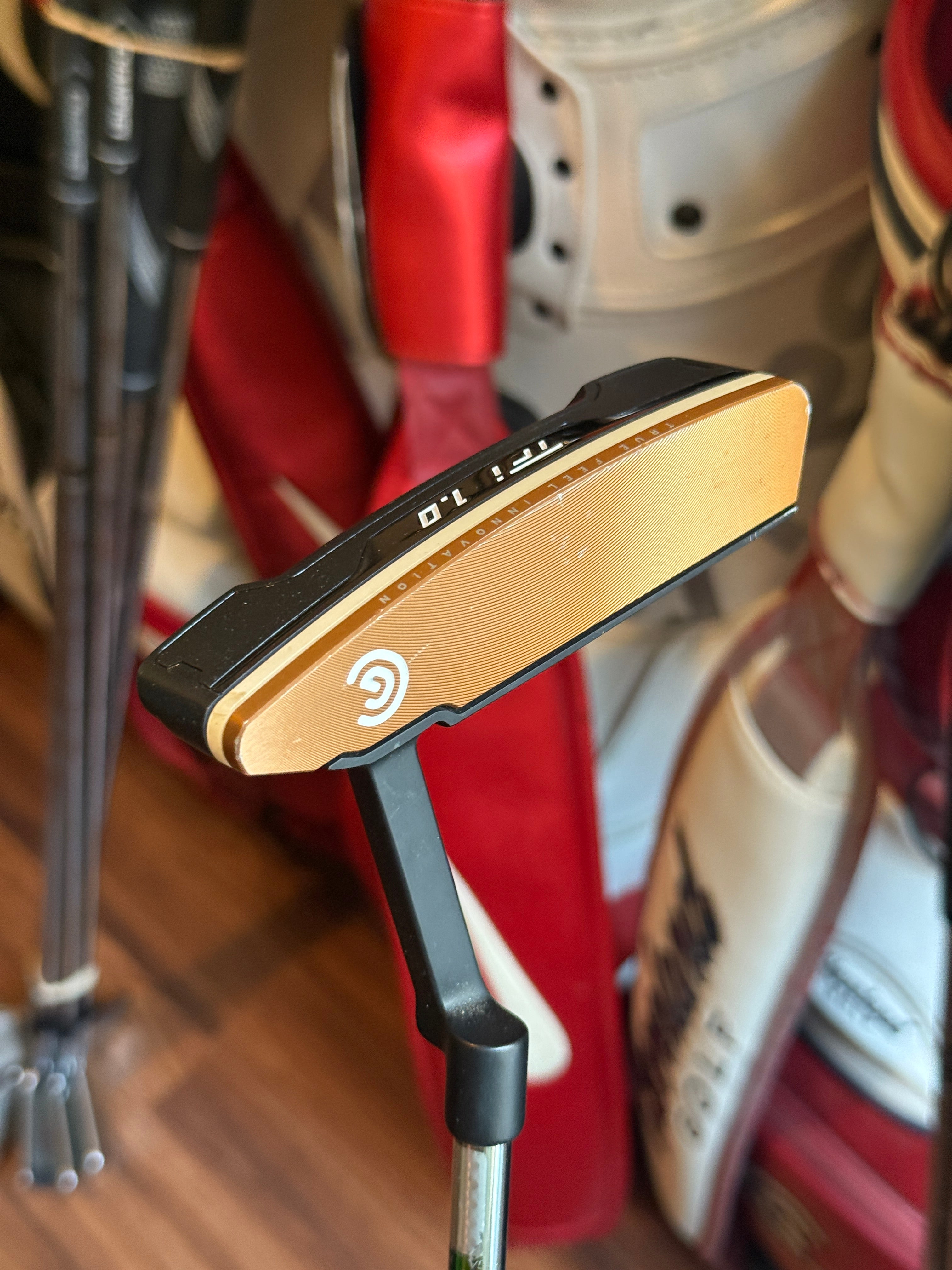 Cleveland TFi 1.0 Blade Putter 32.5" w/HC