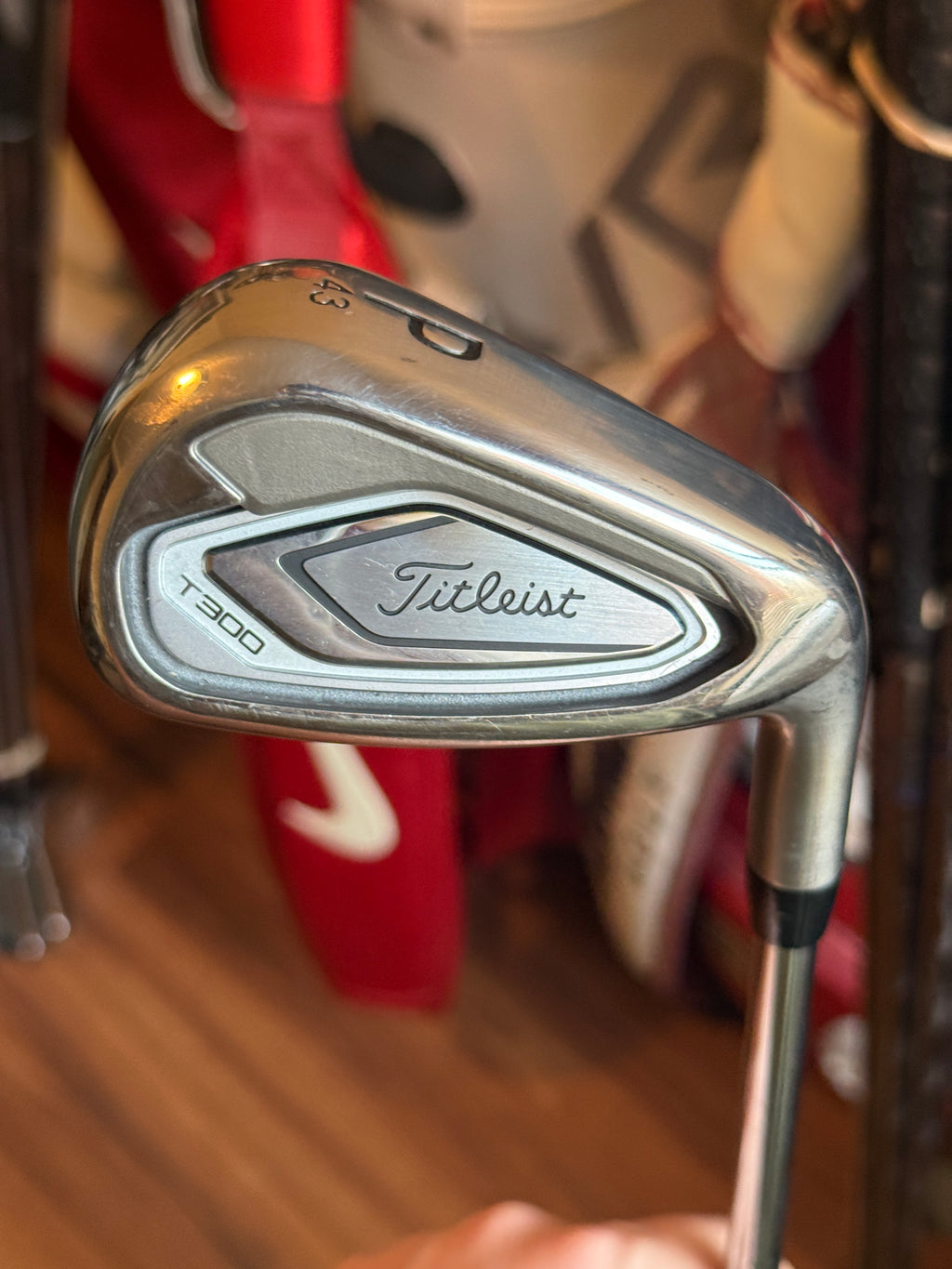 Titleist T300 43° Pitching Wedge w/KBS Tour FLT 130g Steel Shaft
