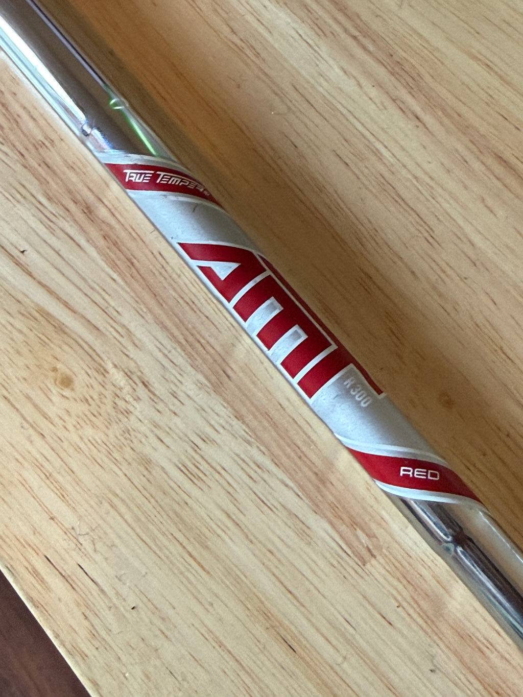 Titleist T300 9 Iron w/AMT Red R300 Regular Steel Shaft