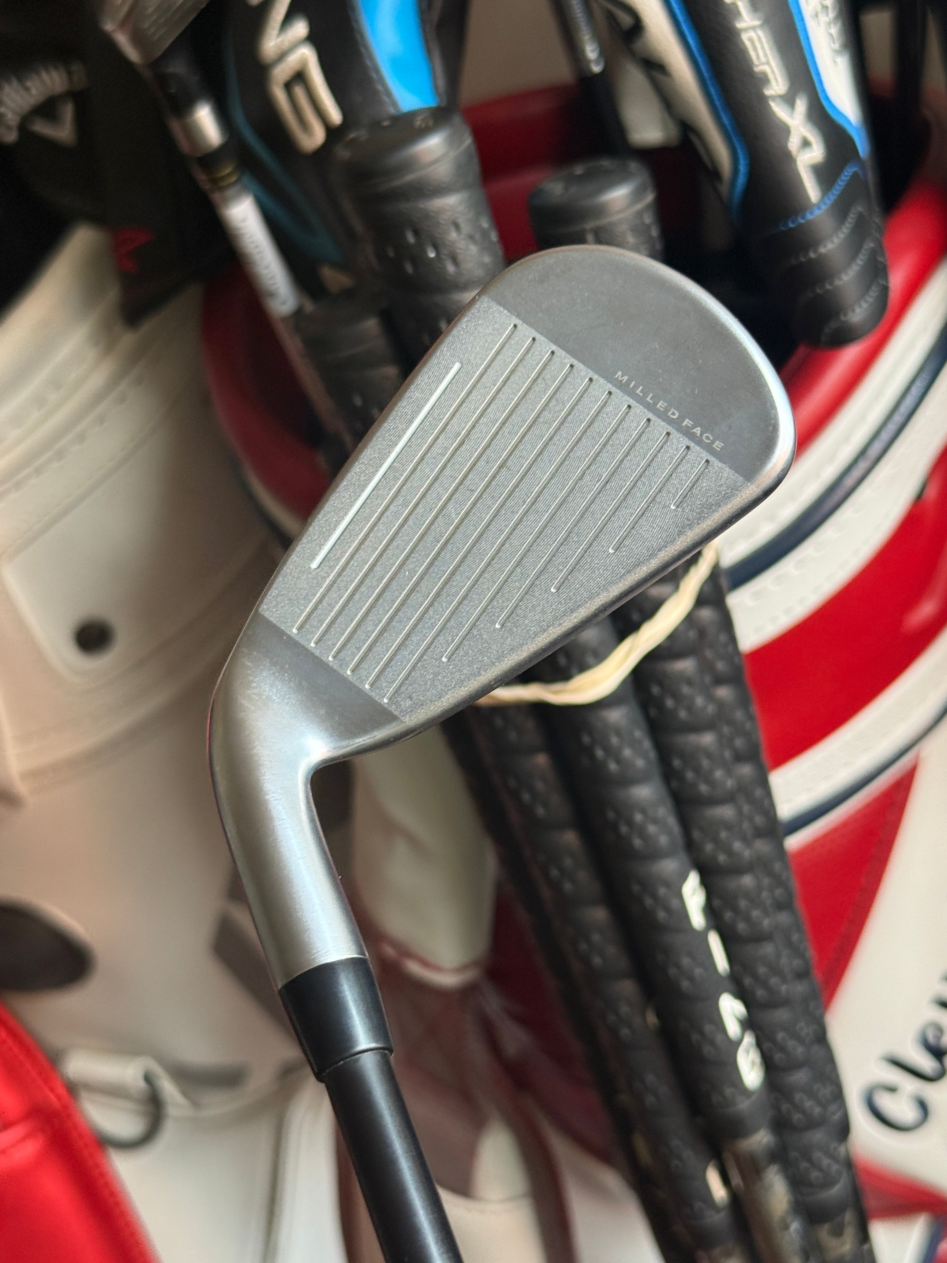 Cobra LTDx One Length 4 Iron w/Catalyst 60g 5.5 Regular Flex Graphite Shaft