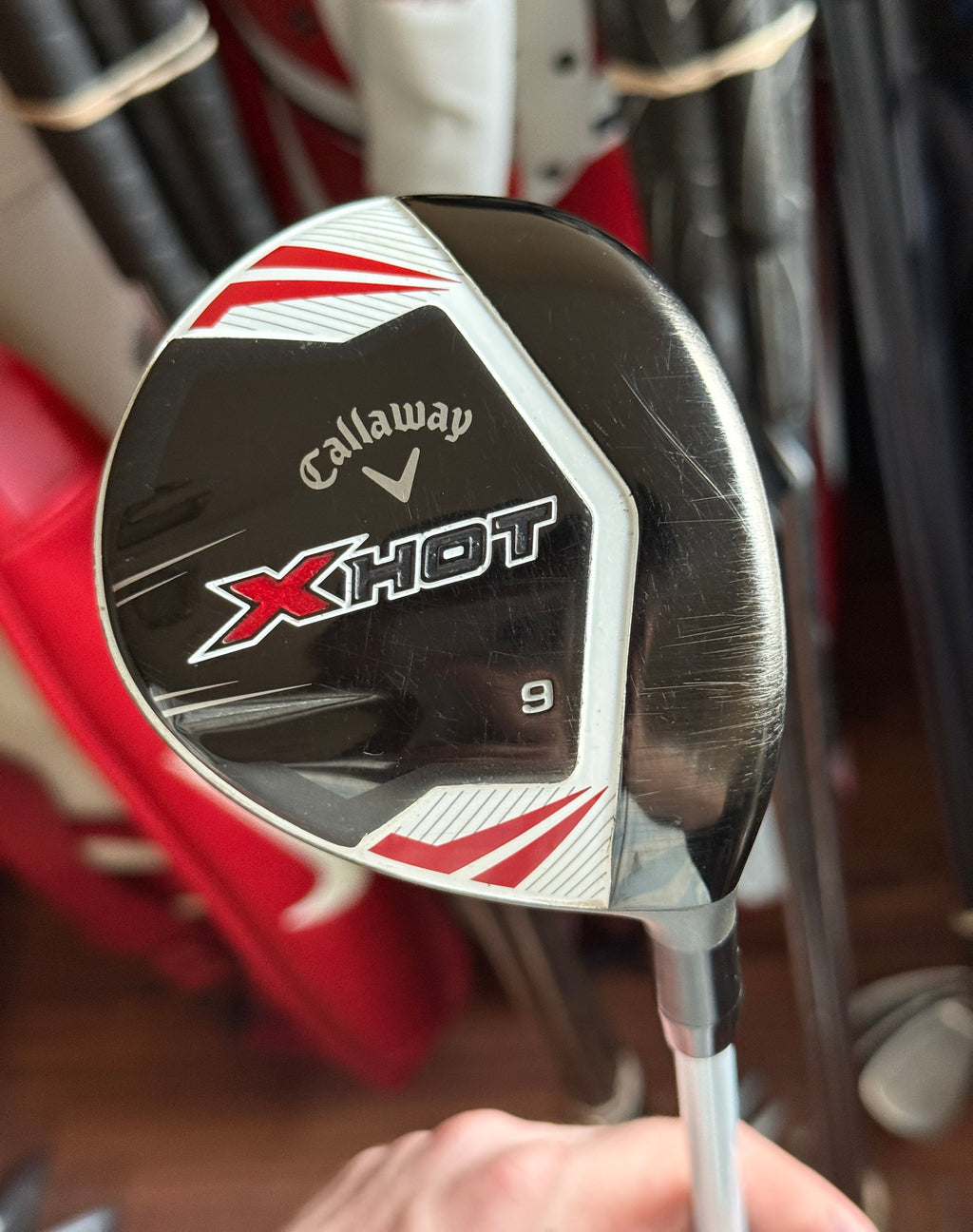 Callaway X Hot 23° 9 Wood w/Regular Flex Graphite Shaft & HC