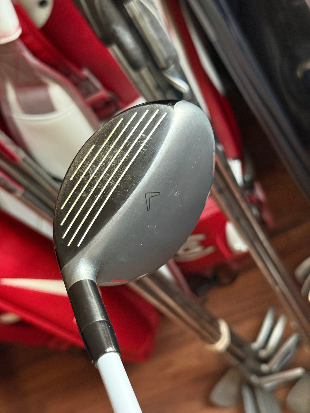 Callaway X Hot 23° 9 Wood w/Regular Flex Graphite Shaft & HC