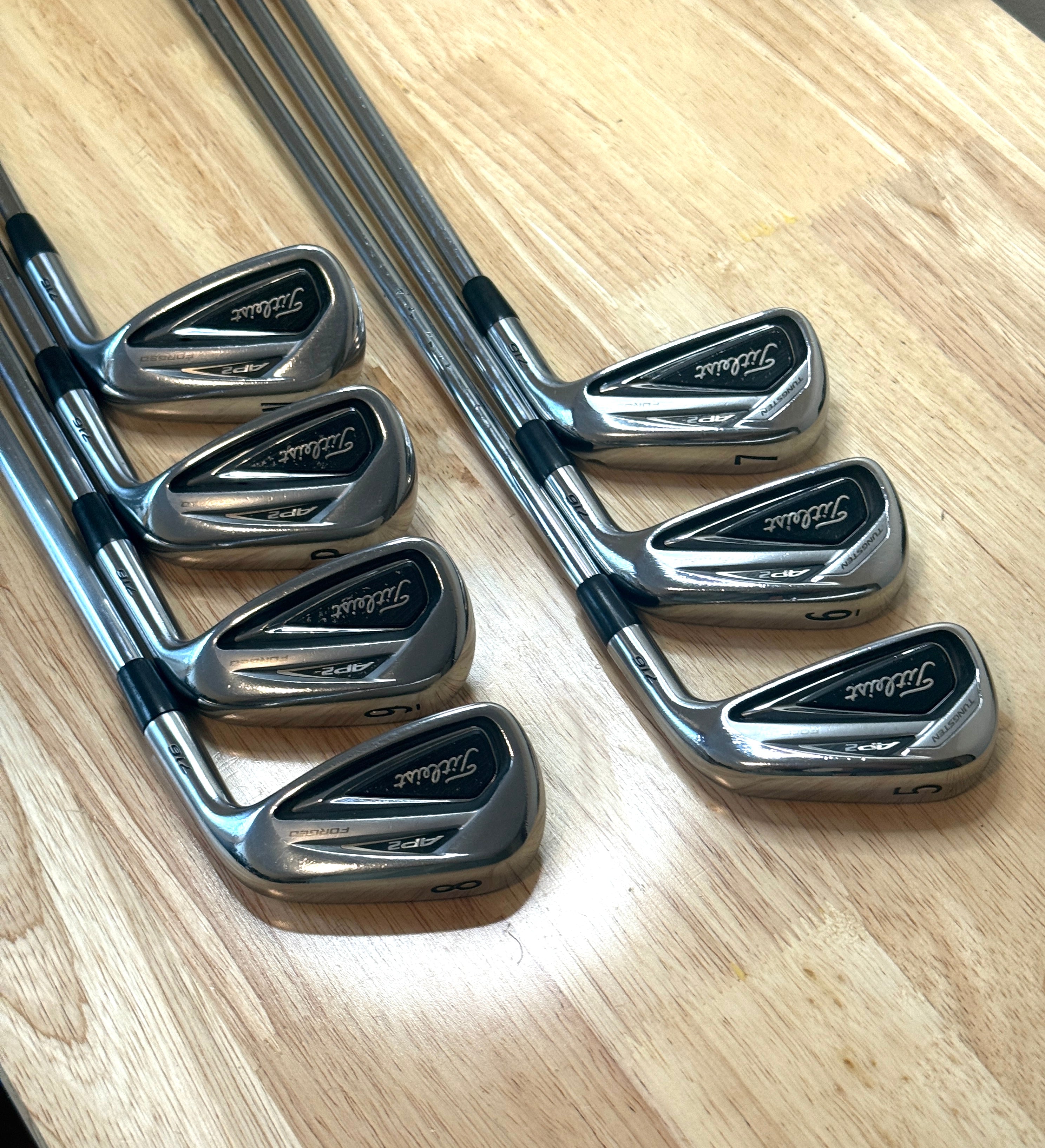 Titleist 716 AP2 5-PW,GW Iron Set w/XP 90g R300 Regular Flex Steel Shafts