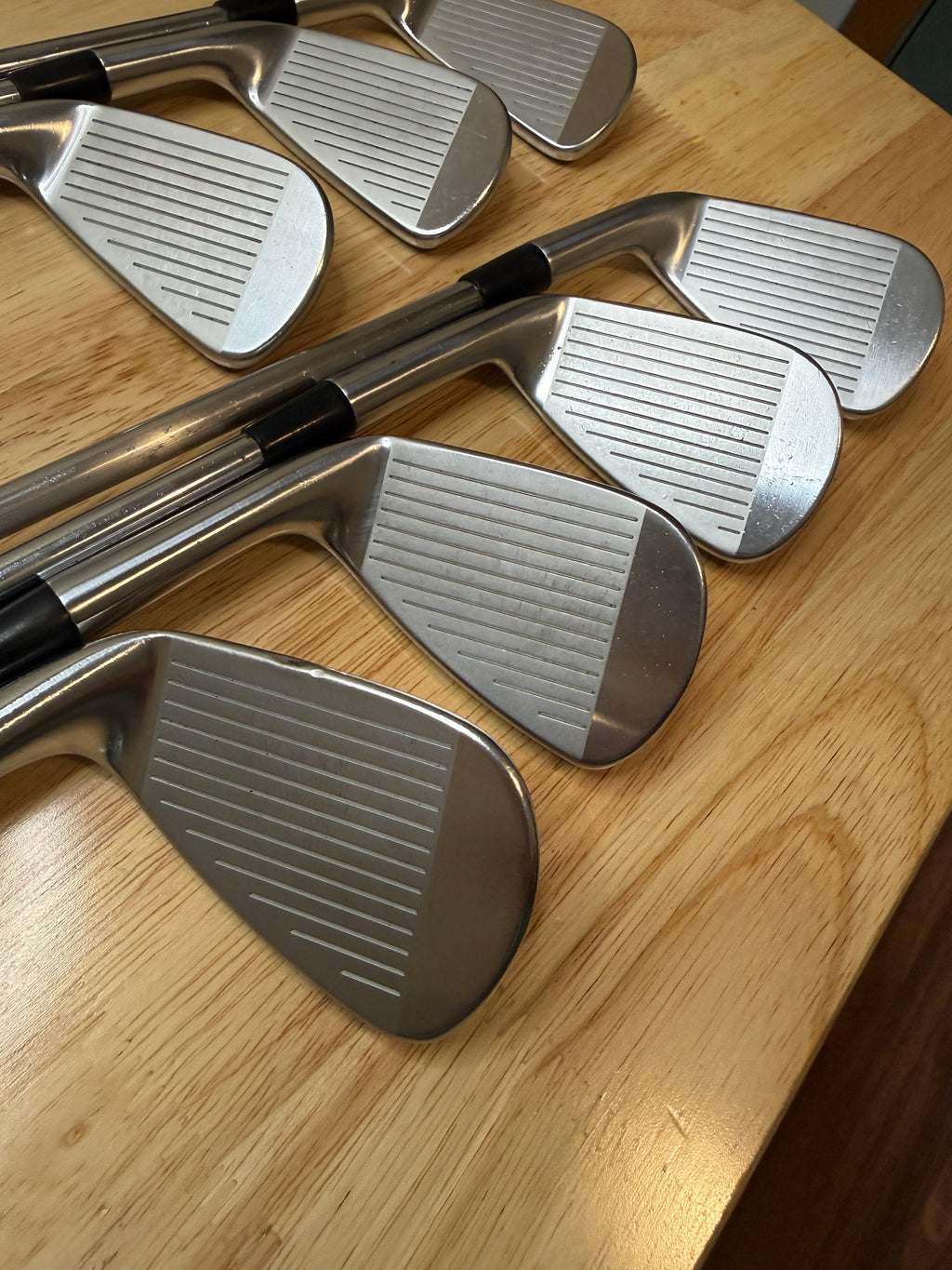 Titleist 716 AP2 5-PW,GW Iron Set w/XP 90g R300 Regular Flex Steel Shafts