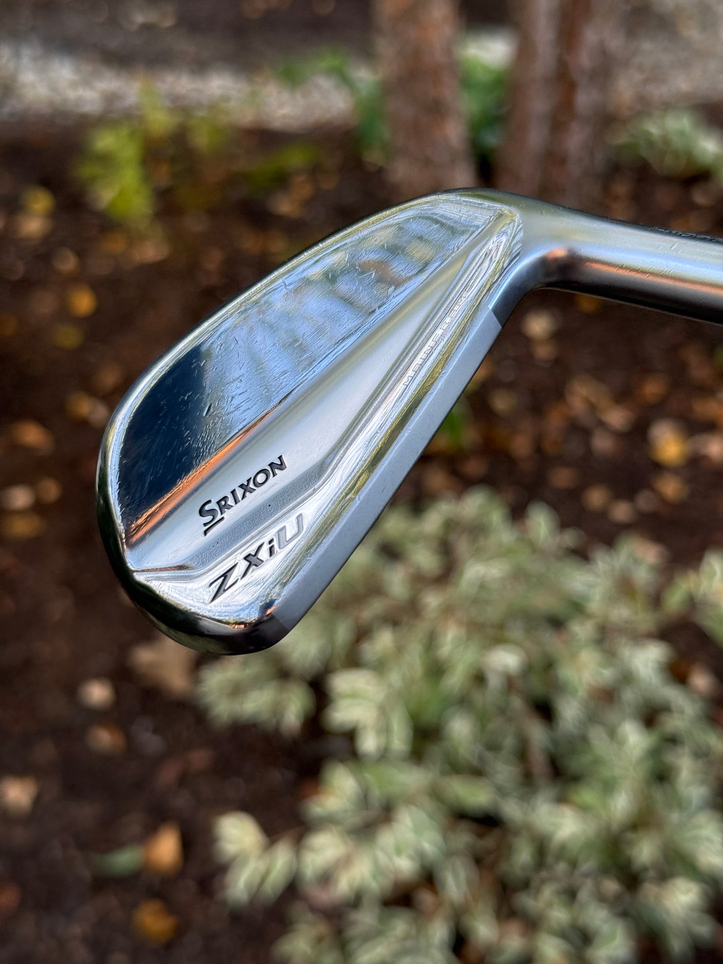 Srixon ZXiU 18* 2 Iron w/Tour Ad 95g X-Stiff Shaft