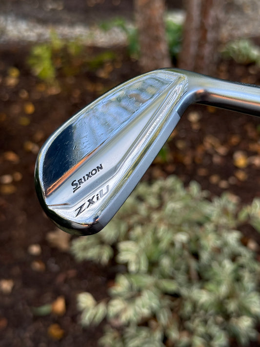Srixon ZXiU 18* 2 Iron w/Tour Ad 95g X-Stiff Shaft